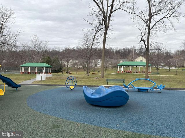 18 MADISON WAY, Downingtown, PA 19335