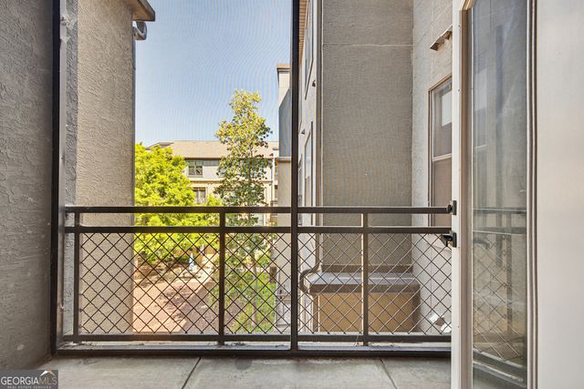 400 NW 17th Street 2322, Atlanta, GA 30363