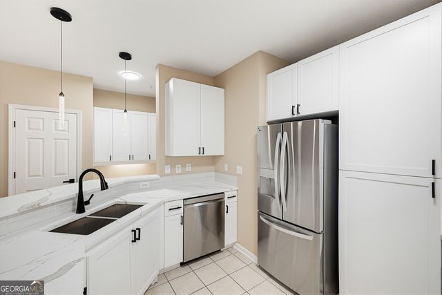 400 NW 17th Street 2322, Atlanta, GA 30363