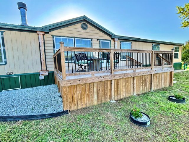 1176 Stephens Road, Eufaula, OK 74432