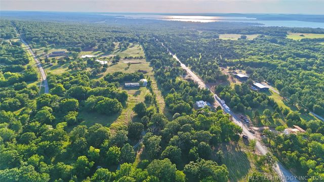 1176 Stephens Road, Eufaula, OK 74432