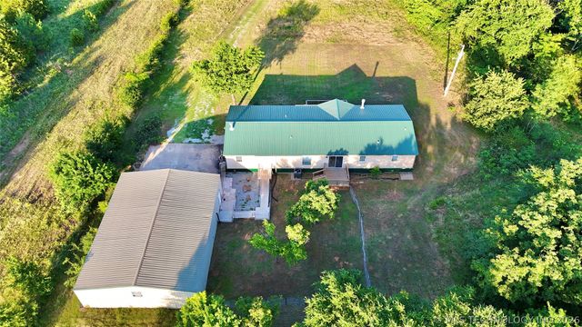 1176 Stephens Road, Eufaula, OK 74432