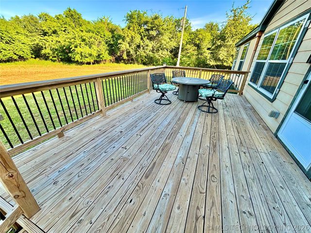 1176 Stephens Road, Eufaula, OK 74432