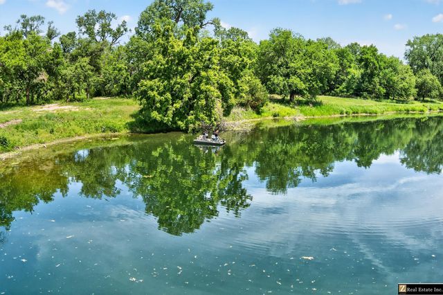 28407 W Maple Road, Waterloo, NE 68069
