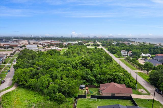 0 Park Drive, La Porte, TX 77571