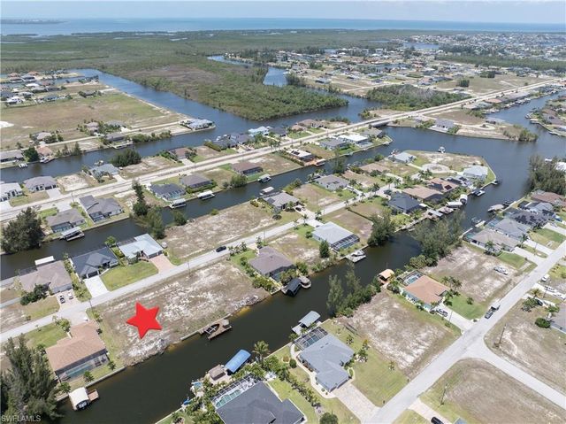1637 NW 39th AVE, Cape Coral, FL 33993