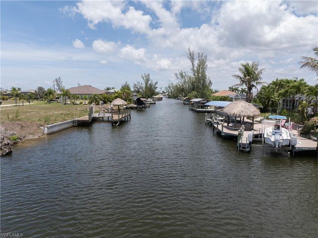 1637 NW 39th AVE, Cape Coral, FL 33993