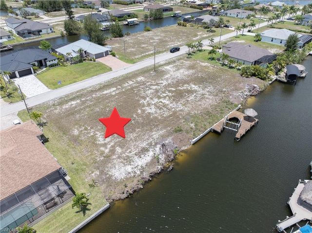 1637 NW 39th AVE, Cape Coral, FL 33993