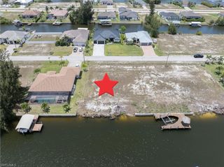 1637 NW 39th AVE, Cape Coral, FL 33993