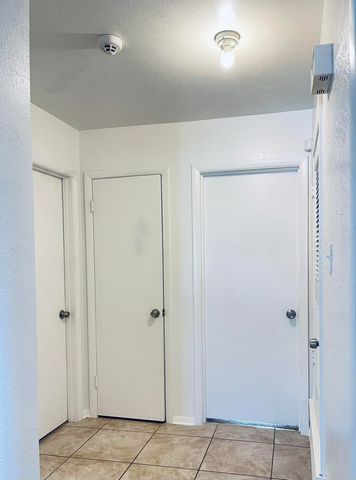 1701 Warren Lane, Fort Worth, TX 76112