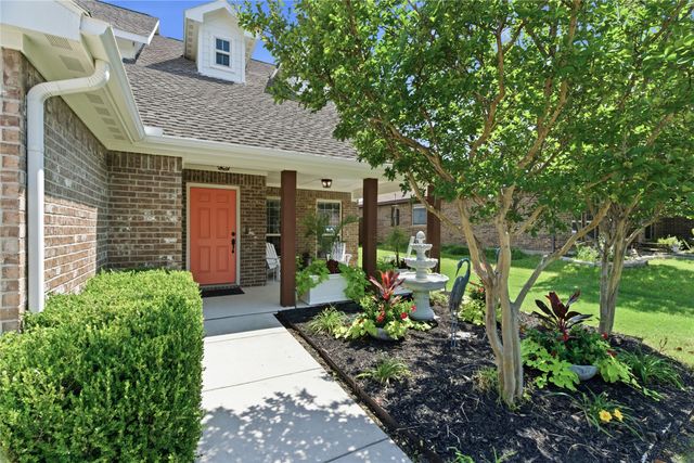 508 Kriston Drive, Azle, TX 76020