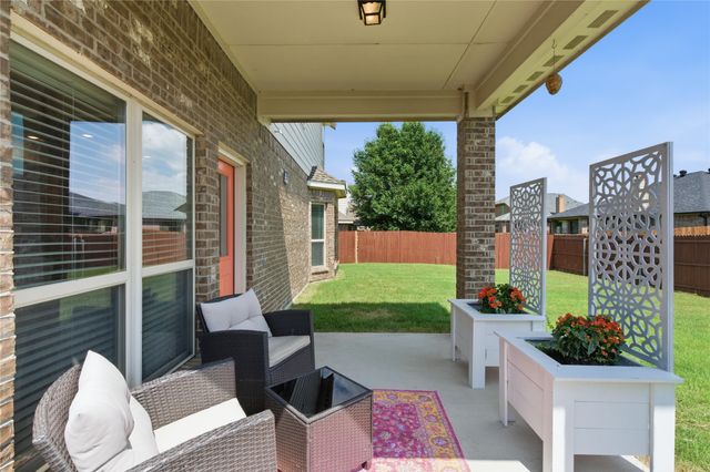 508 Kriston Drive, Azle, TX 76020