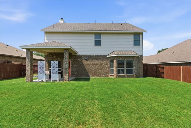 508 Kriston Drive, Azle, TX 76020