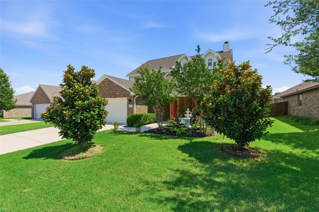 508 Kriston Drive, Azle, TX 76020