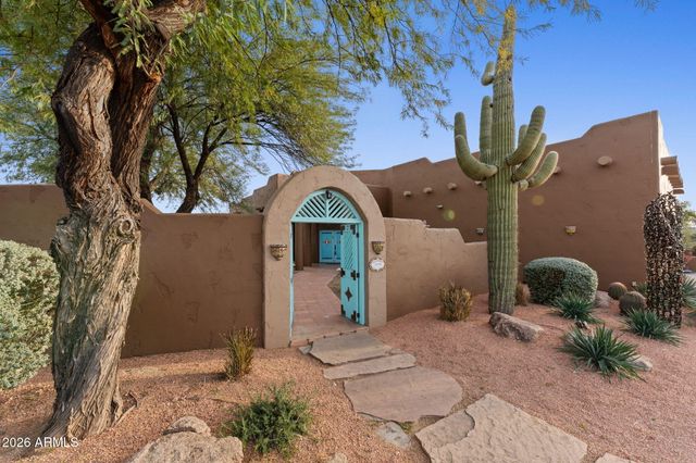 2160 N VULTURE MINE Road, Wickenburg, AZ 85390