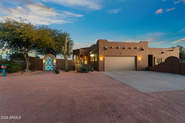 2160 N VULTURE MINE Road, Wickenburg, AZ 85390