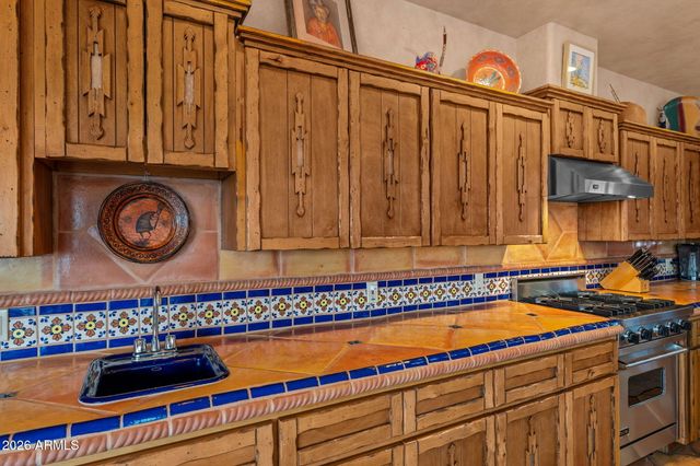 2160 N VULTURE MINE Road, Wickenburg, AZ 85390