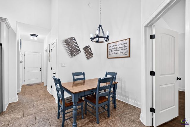 103 Rawlins Point, Perry, GA 31069