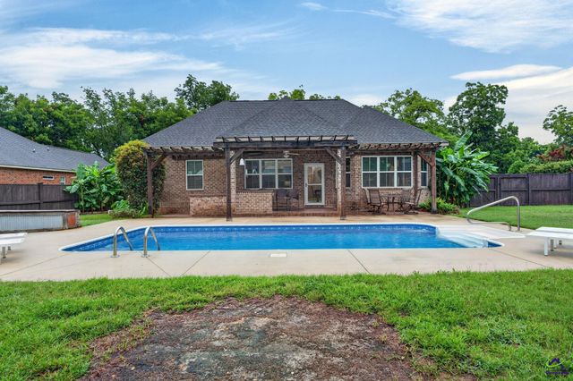 103 Rawlins Point, Perry, GA 31069