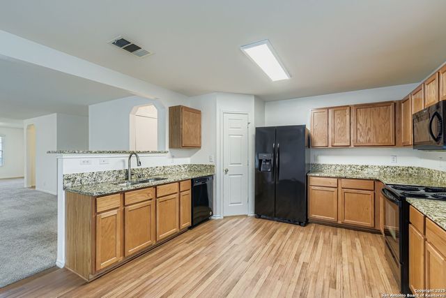 122 Birchwood Bay, San Antonio, TX 78253