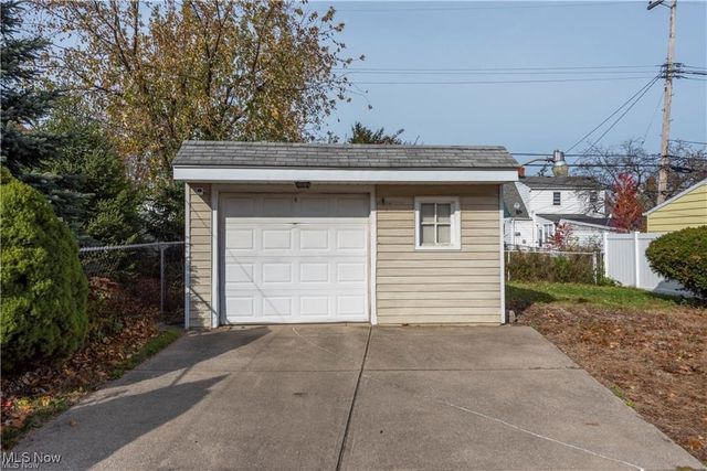 13009 Orme Road, Garfield Heights, OH 44125