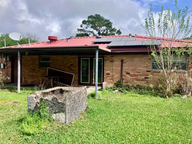 1313 N Noble Road, Texas City, TX 77591