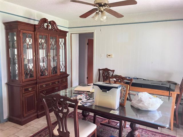 1313 N Noble Road, Texas City, TX 77591