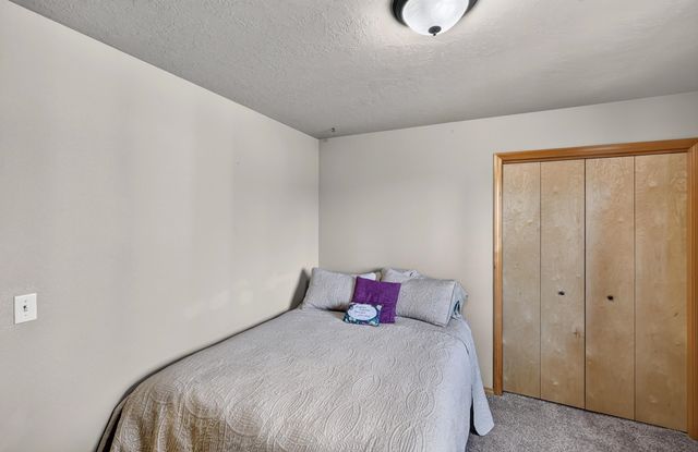 5317 S Myrtle Ln, Spokane, WA 99223