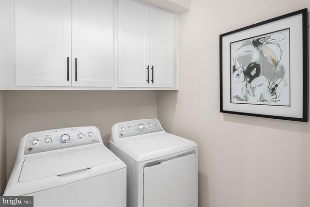 56 RAIL YARD DR, Enola, PA 17025