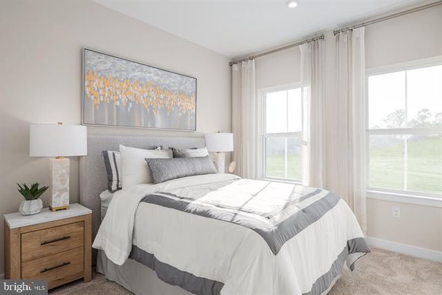 56 RAIL YARD DR, Enola, PA 17025