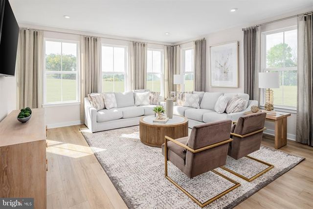 56 RAIL YARD DR, Enola, PA 17025