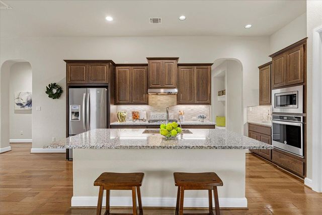 138 Challis CT, Austin, TX 78737