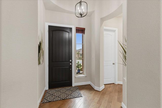 138 Challis CT, Austin, TX 78737