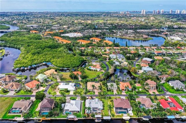 9124 Brendan River CT, Bonita Springs, FL 34135