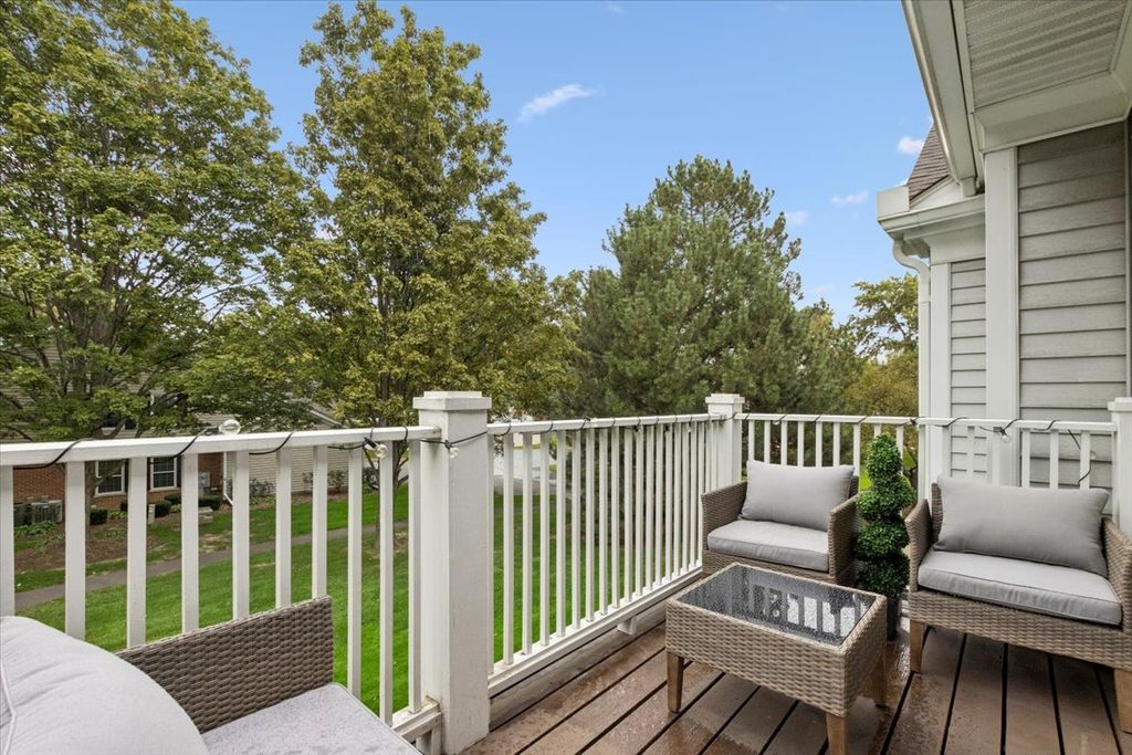 708 Burr Oak Lane B, Prospect Heights, IL 60070 — photo 5