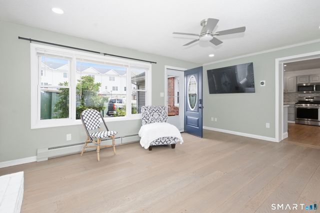 3 Beacon Square, Fairfield, CT 06825