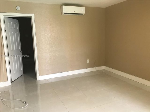 4550 SW 67th Ave 7, Miami, FL 33155