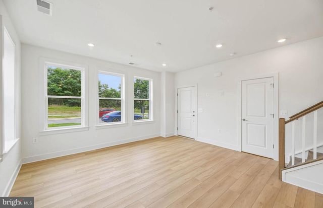 518 PARKVIEW AVE, Gaithersburg, MD 20878