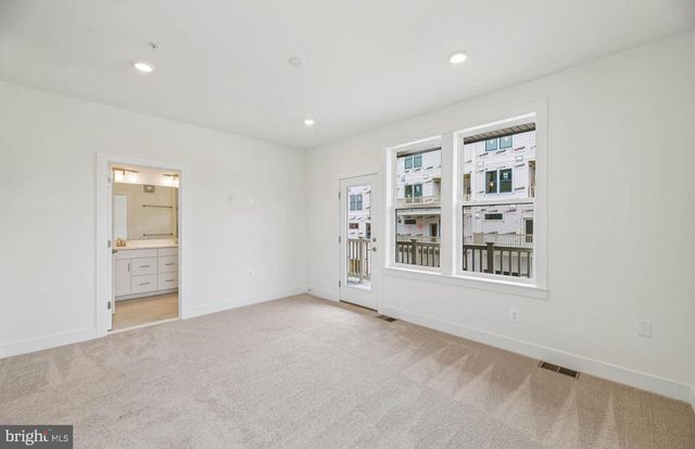 518 PARKVIEW AVE, Gaithersburg, MD 20878