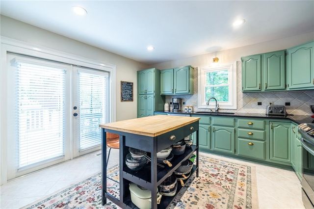 2152 Heritage Heights, Decatur, GA 30033
