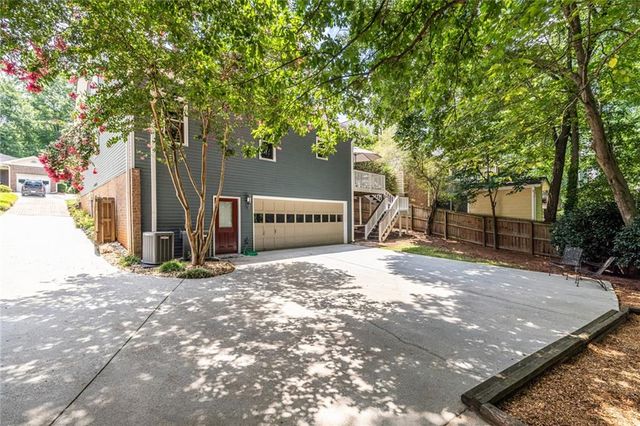 2152 Heritage Heights, Decatur, GA 30033
