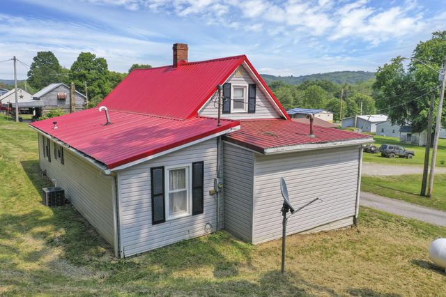 19616 North Street, Laurelville, OH 43135