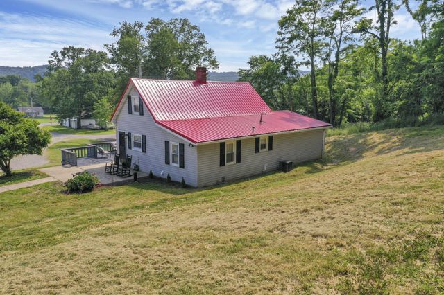 19616 North Street, Laurelville, OH 43135