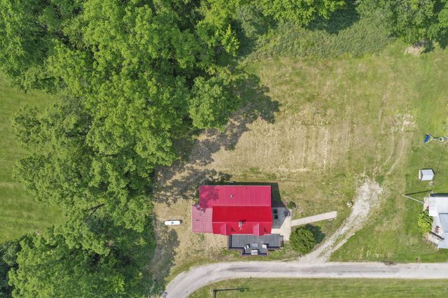 19616 North Street, Laurelville, OH 43135