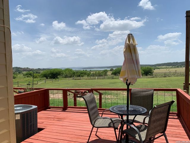 18035 FM 306 Apt 104, Canyon Lake, TX 78133
