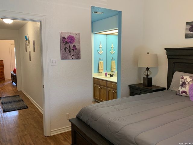18035 FM 306 Apt 104, Canyon Lake, TX 78133