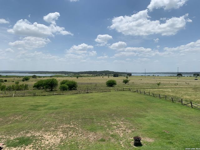 18035 FM 306 Apt 104, Canyon Lake, TX 78133