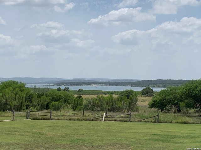 18035 FM 306 Apt 104, Canyon Lake, TX 78133