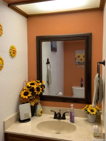18035 FM 306 Apt 104, Canyon Lake, TX 78133