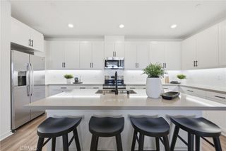 12903 Paradiso Dr 301, Eastvale, CA 92880